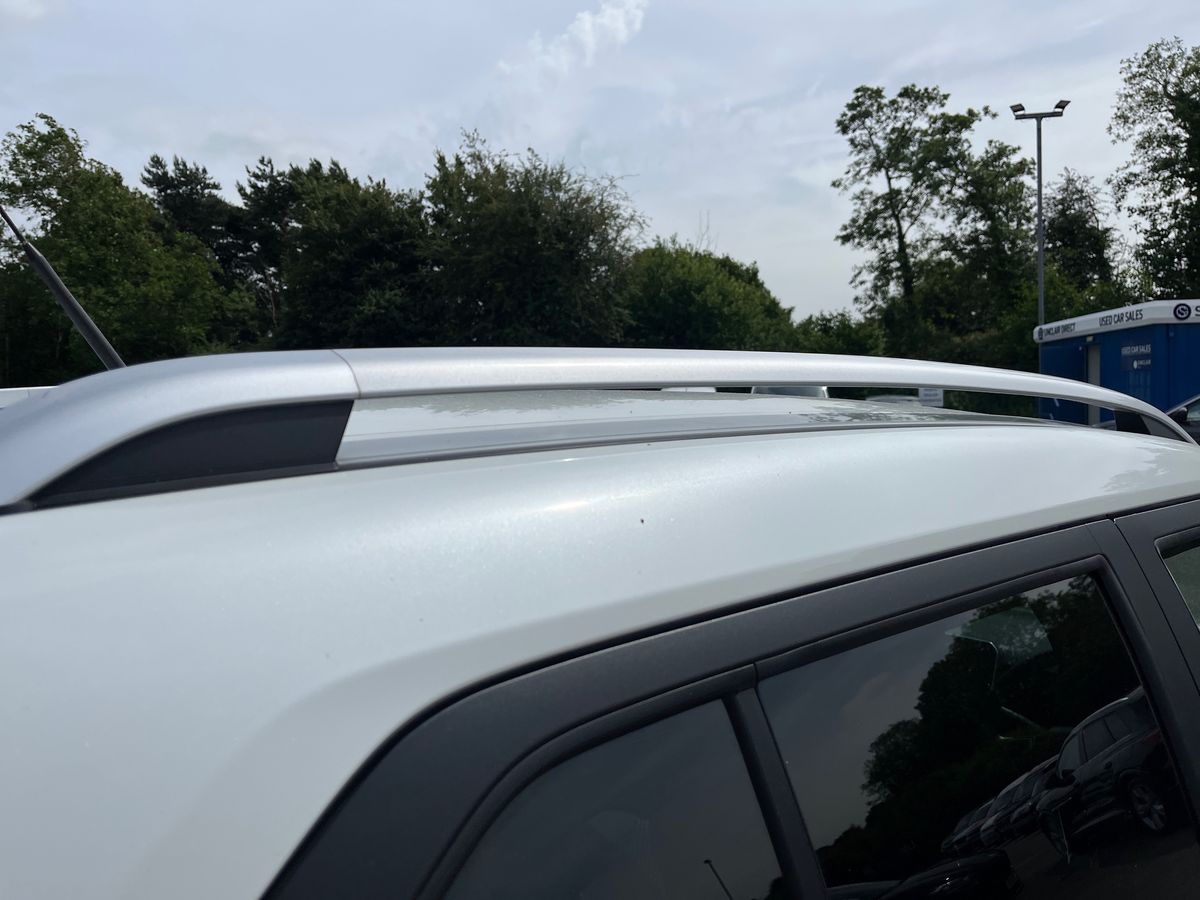 Suzuki Ignis Photo 24