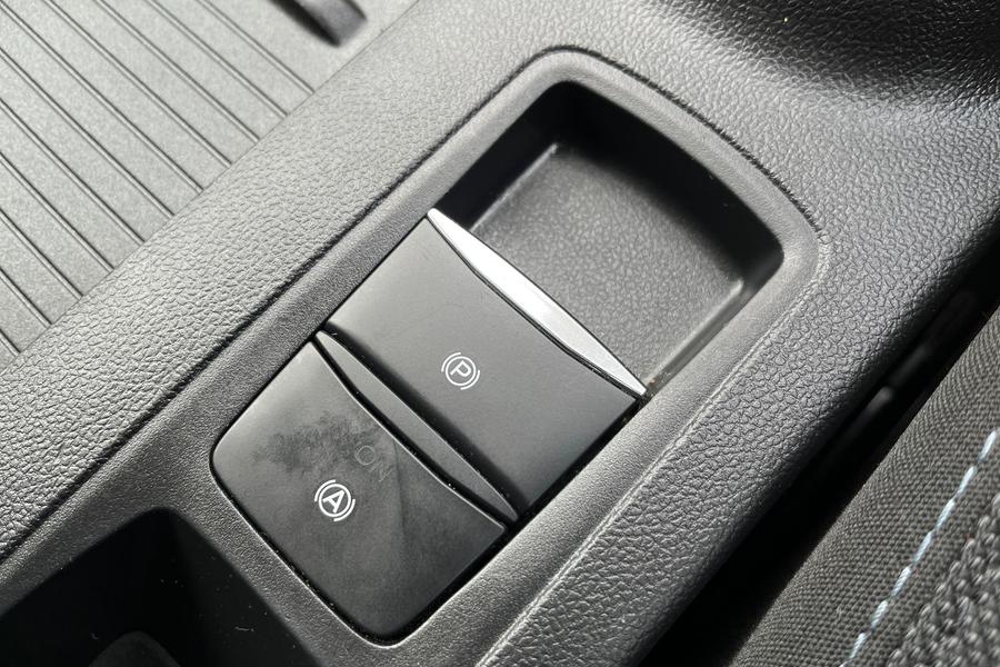 Ford Focus Photo autoimg-c5f87b26fbc3219215da9c1c4c1671de8a00b8aa.jpg