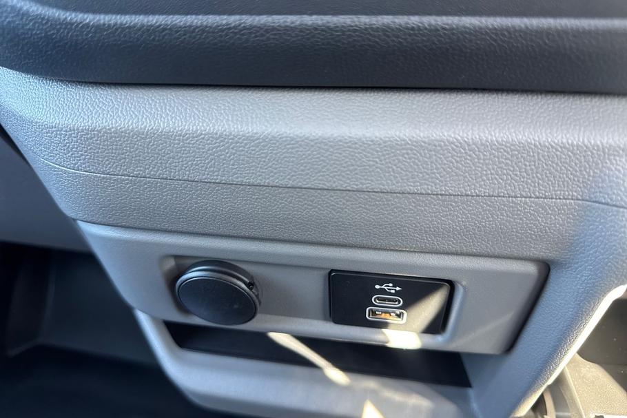 Used FORD E-TRANSIT CUSTOM HT74EWN 33