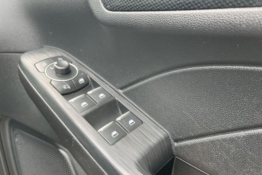 Ford KUGA Photo autoimg-c5fb3929aaaee3679fd16e357543d83aa0f94a82.jpg
