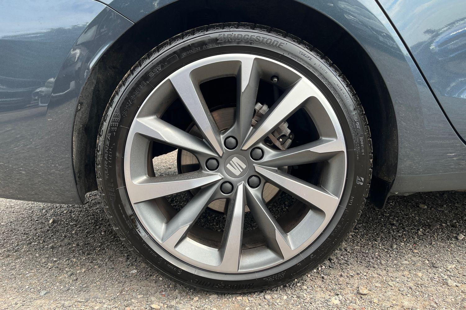 SEAT LEON Photo 37