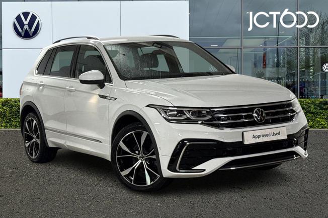 VOLKSWAGEN Tiguan Photo 1
