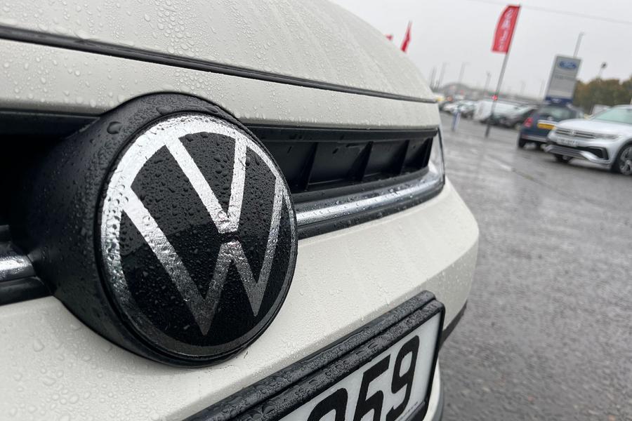 Volkswagen POLO Photo autoimg-c605456536641a75d408342a5d9fdf812aa0b99c.jpg