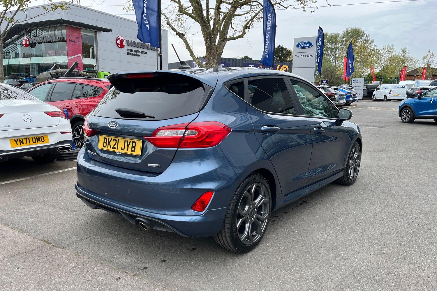 Ford FIESTA Photo 34