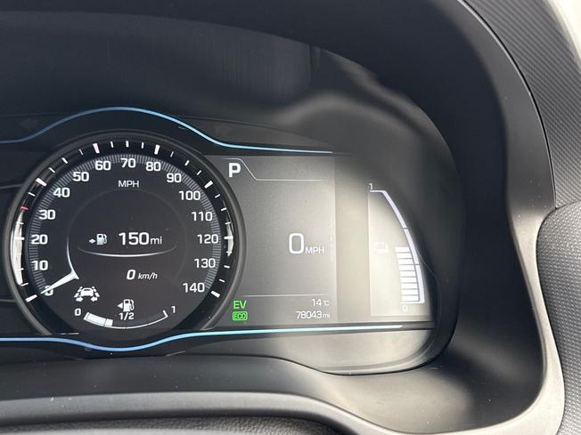 HYUNDAI Ioniq Photo 15