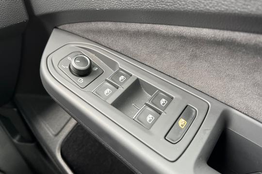 Volkswagen Golf Photo autoimg-c6103ad2f8715d7fab5e3dfca0ce6d60718c0162.jpg