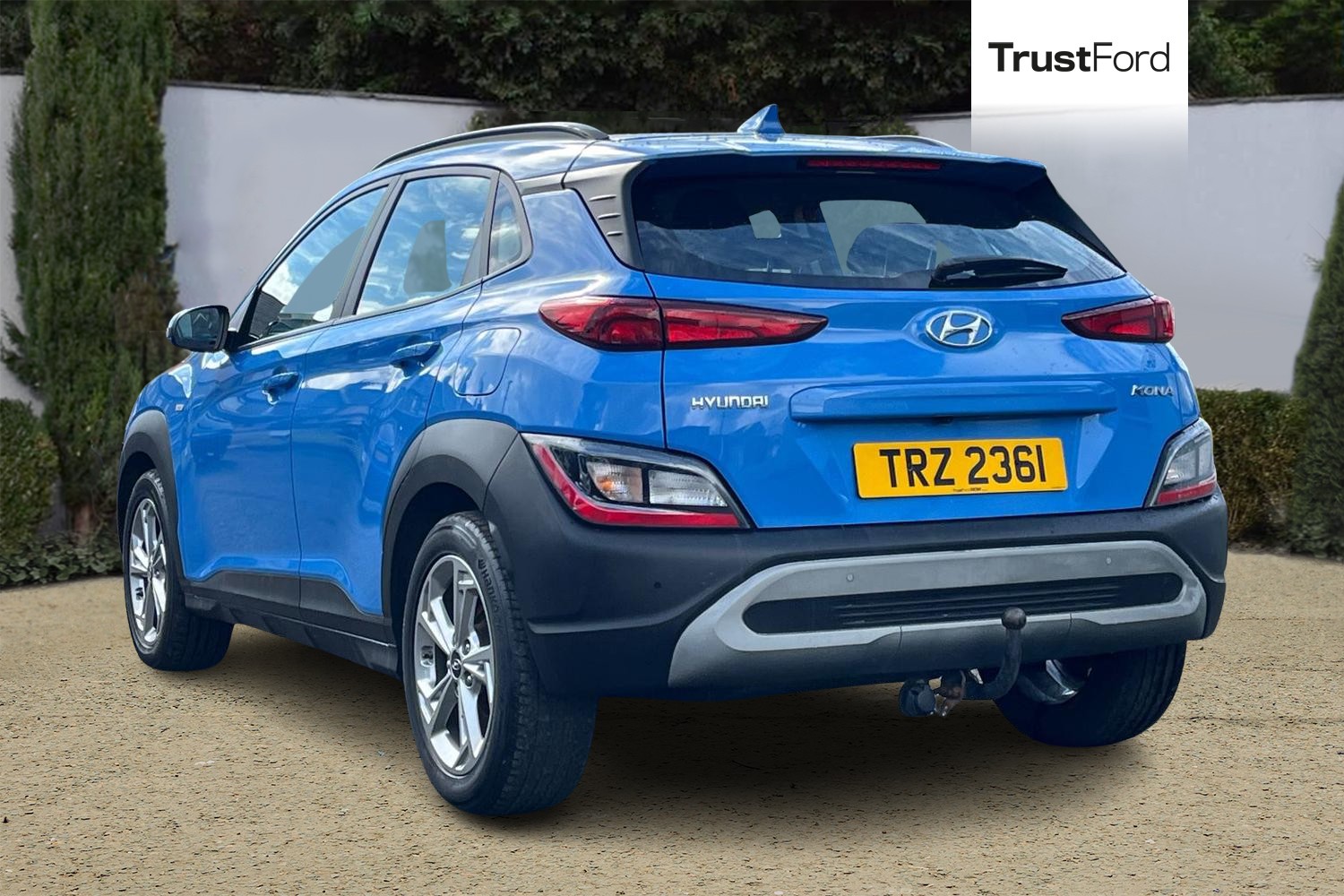 Hyundai KONA Photo 1
