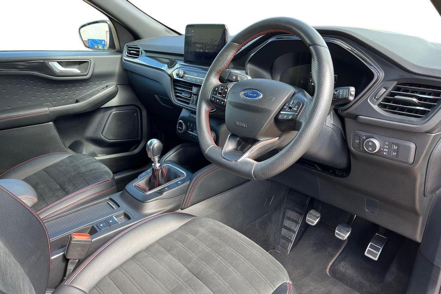 Ford Kuga Photo autoimg-c6142a787c0174303b2988d1e30407e0160d4a46.jpg