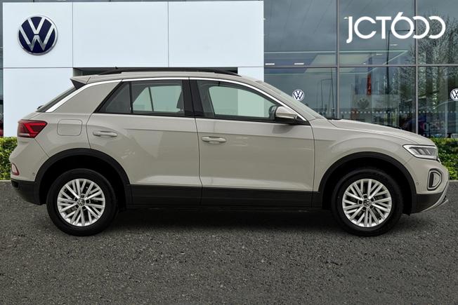 VOLKSWAGEN T-Roc Photo 4