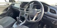 Volkswagen T-roc Photo 5