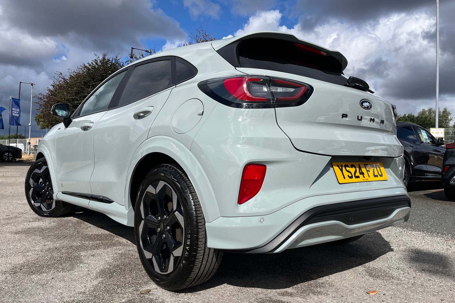 Ford Puma Photo 37