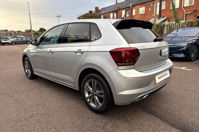VOLKSWAGEN Polo Photo 23