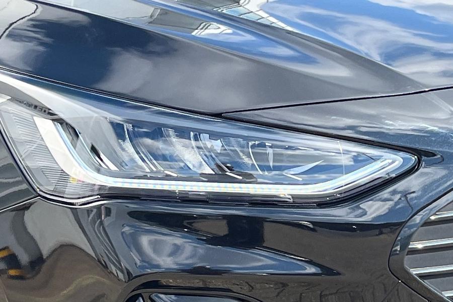Ford FOCUS Photo autoimg-c61796b8d0ebc248ada21268f672ccfc9acd7354.jpg