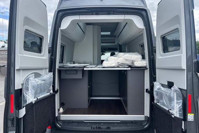 Volkswagen Grand California Photo 12