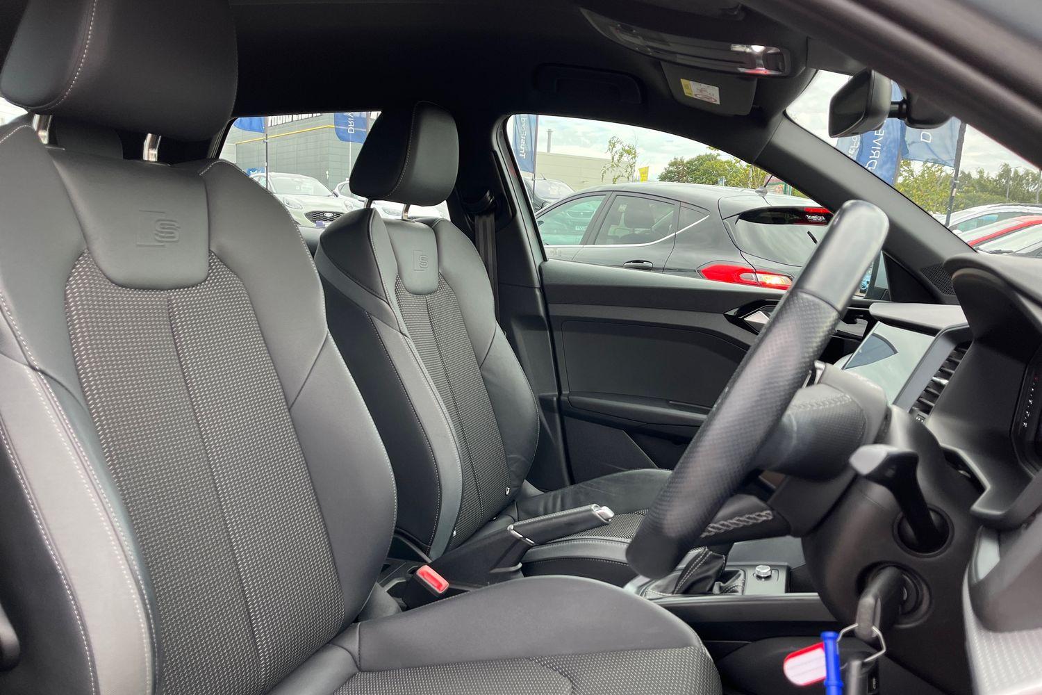 Audi A1 Photo 16