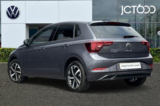 VOLKSWAGEN Polo Photo 3