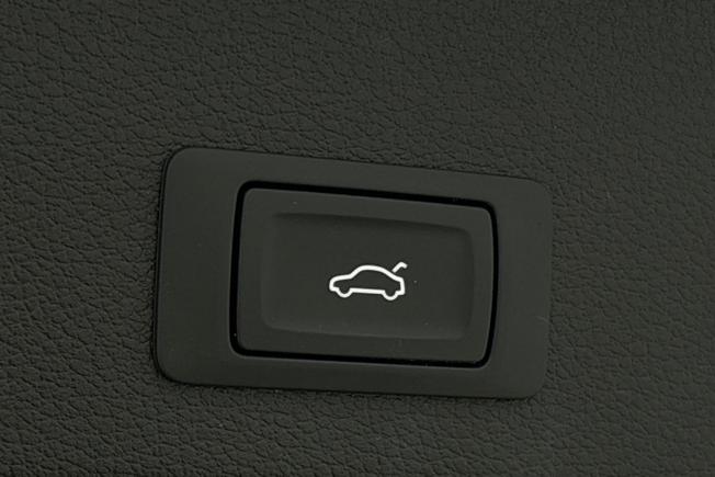 AUDI Q2 Photo 21
