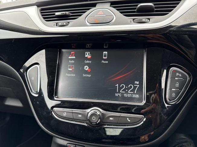 VAUXHALL Corsa Photo 13
