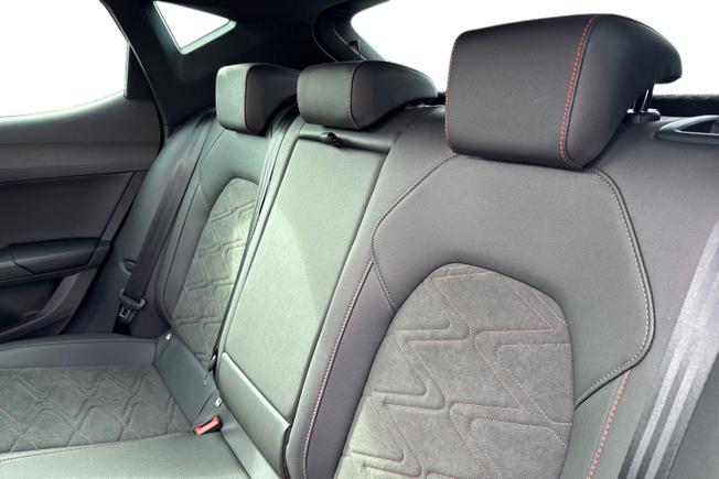 SEAT Leon Photo 9
