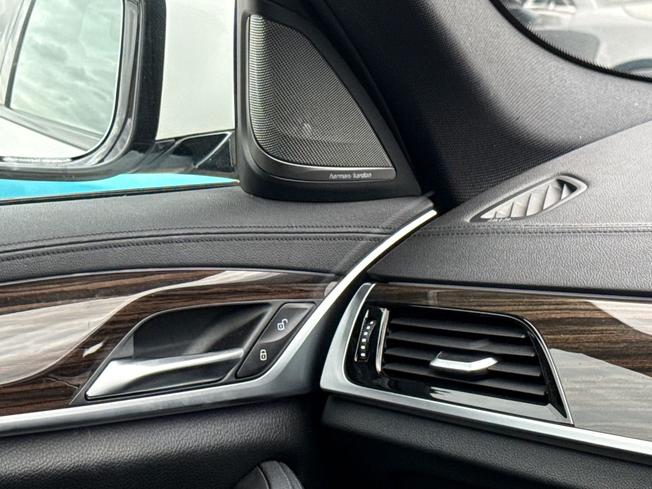BMW 5 Series Photo 44