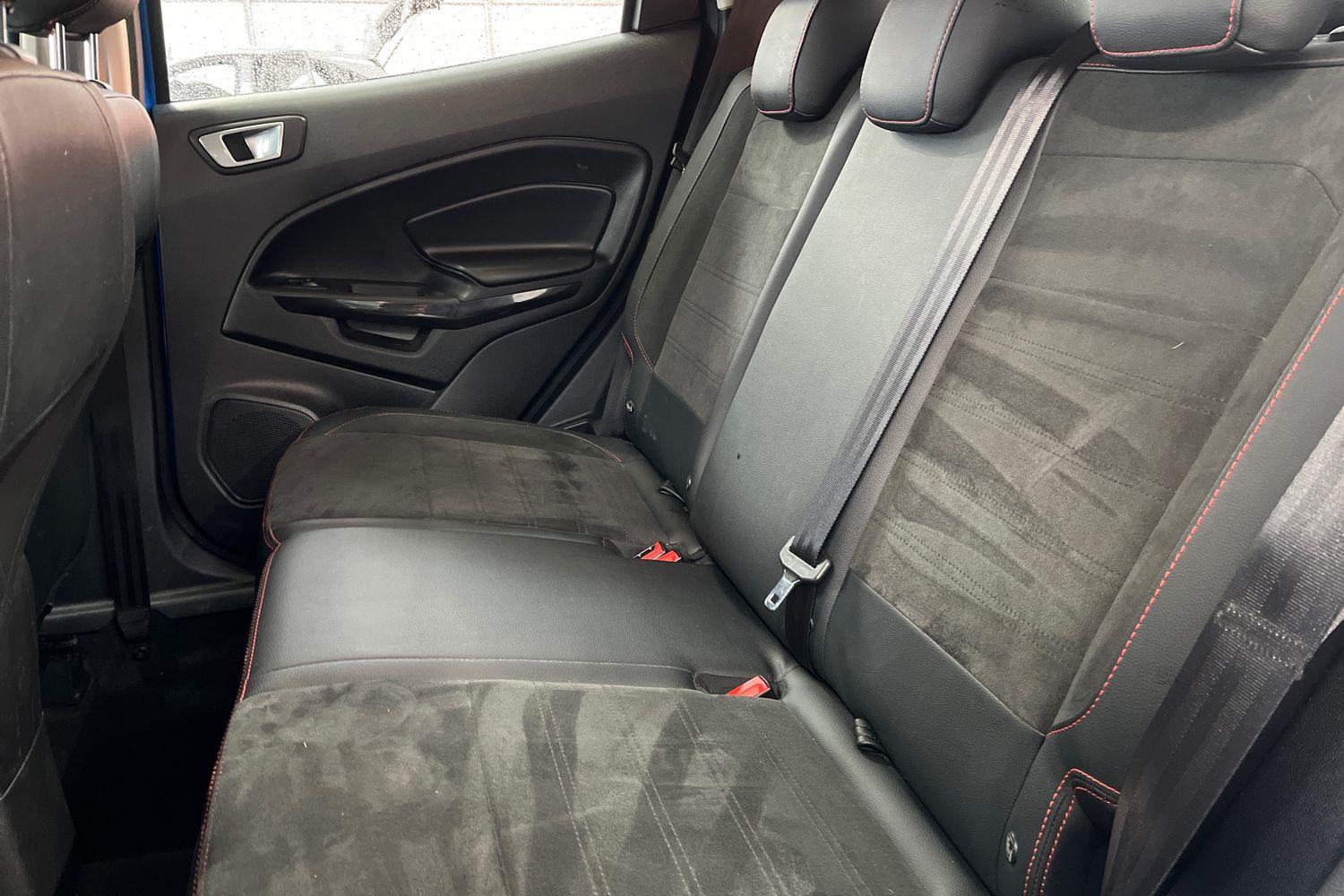 Ford ECOSPORT Photo 19