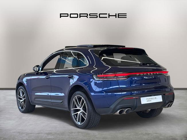 PORSCHE Macan Photo 5