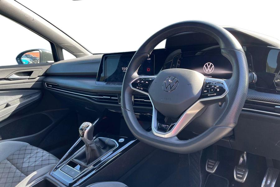 Volkswagen Golf Photo autoimg-c629cb2943a57ff4fae9b1ae93b8e4a90a6c6a51.jpg
