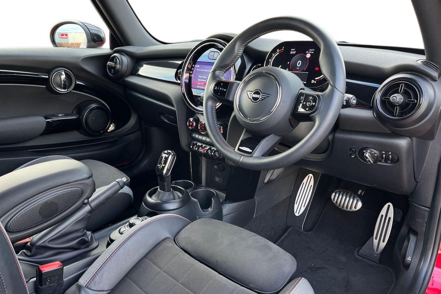 MINI Hatch Photo autoimg-c62b2aa078014610c8c72b059f8f6ff25066c710.jpg