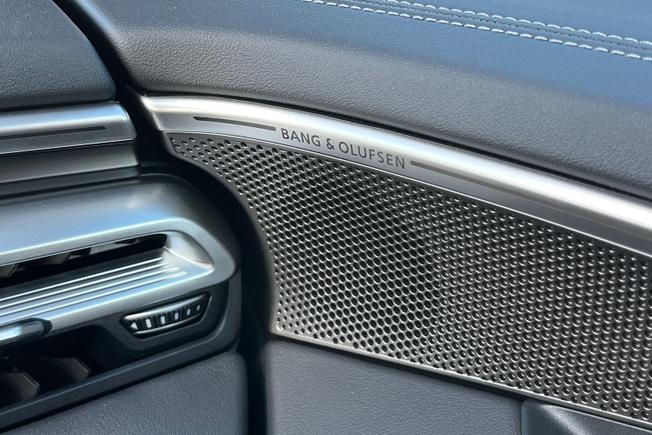 Audi  A6 Avant Photo 36