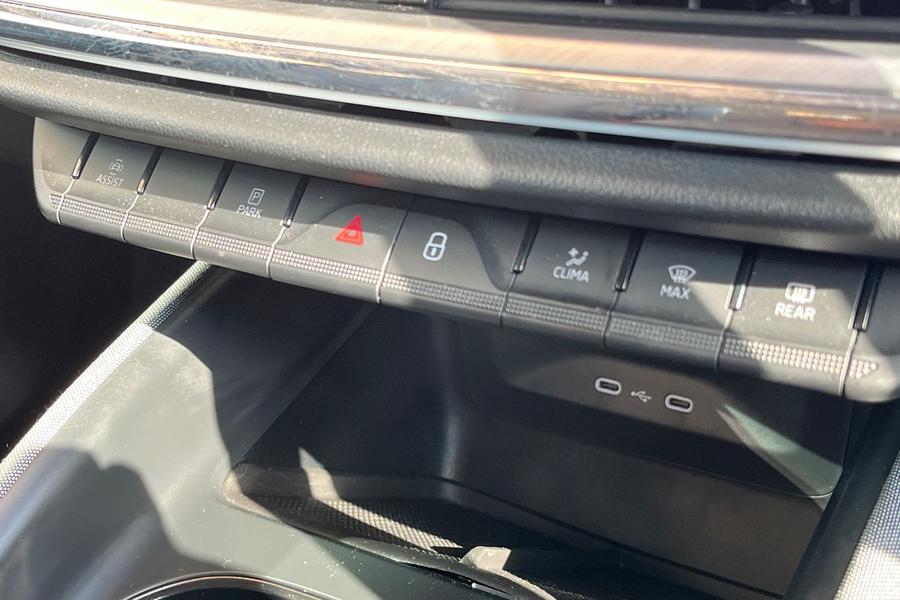 Skoda ENYAQ Photo autoimg-c62ecf00d1b1bb5d9be515e034ca77696f2c5a2a.jpg