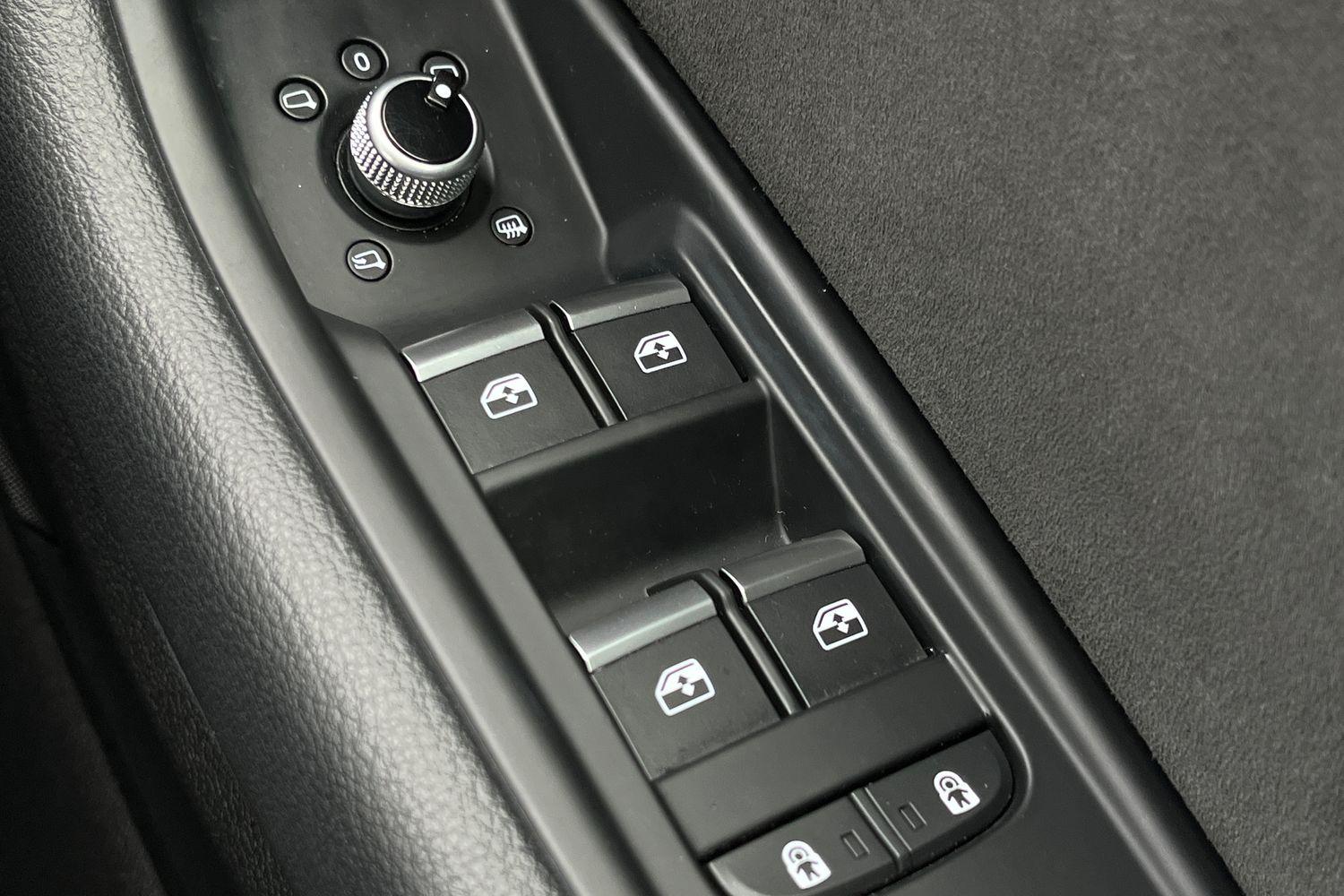 Audi A4 Photo 15