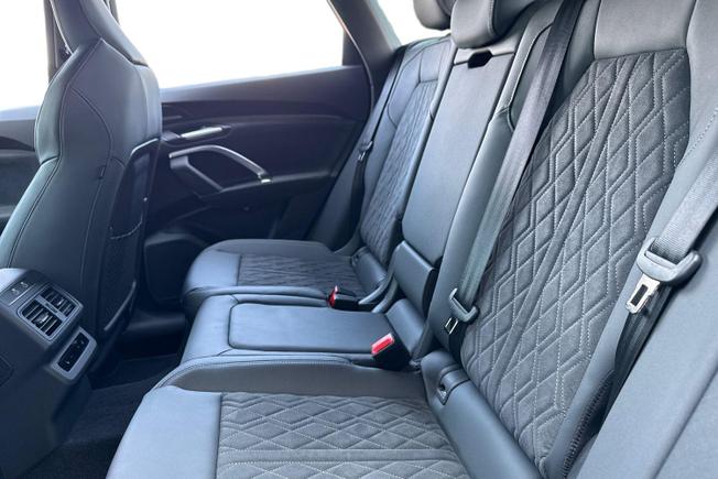AUDI Q5 Photo 9