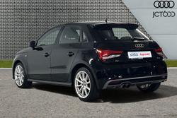Audi A1 Photo 3