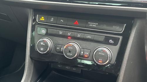 SEAT Leon Photo autoimg-c633d1b12d212c3f48743bdda9f0048b39b2a265.jpg