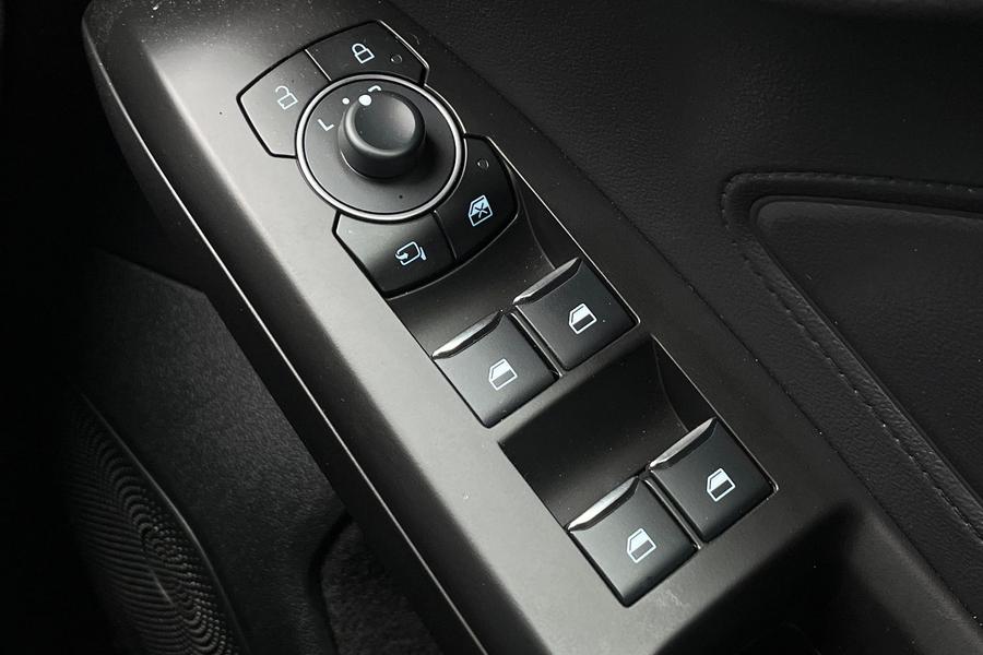 Ford Focus Photo autoimg-c635fb787baa8fb6caf2a6e1bb51b62f6e229e50.jpg