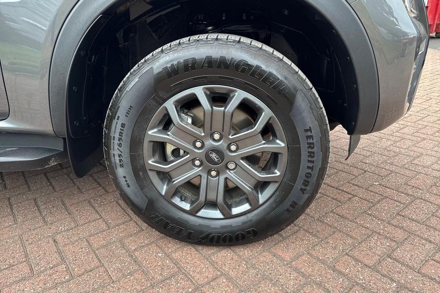 Ford RANGER Photo autoimg-c63b2291d5aa3524403fe5df7f481dbb92392c1c.jpg