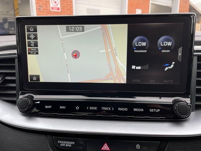 KIA Ceed Photo 14
