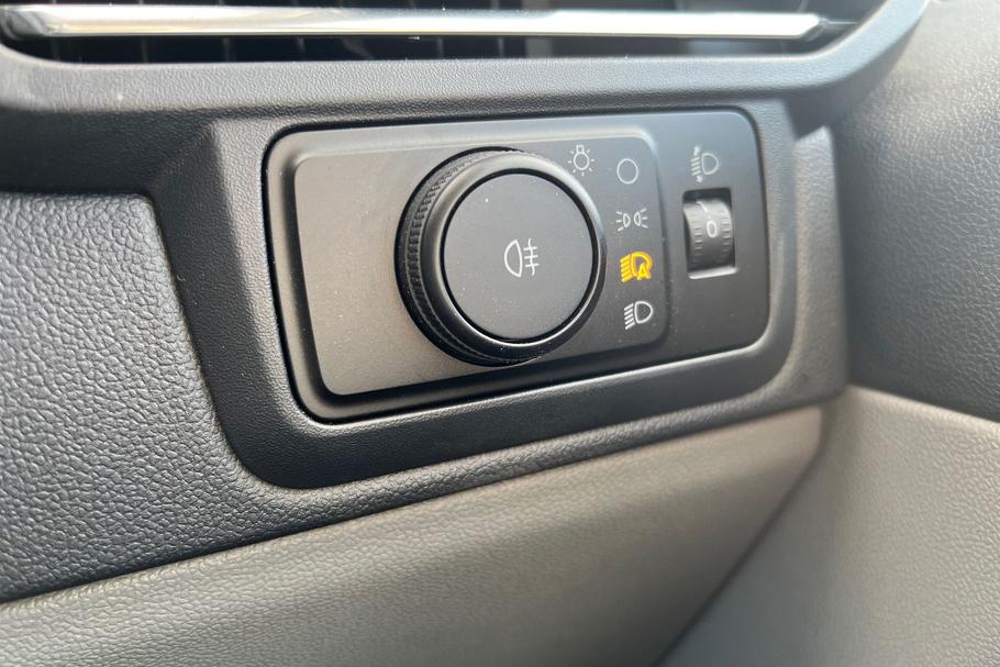 Used Ford TRANSIT CUSTOM WO25UFA 22