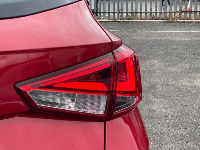 SEAT Arona Photo 18