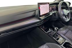 VOLKSWAGEN Golf Photo 2