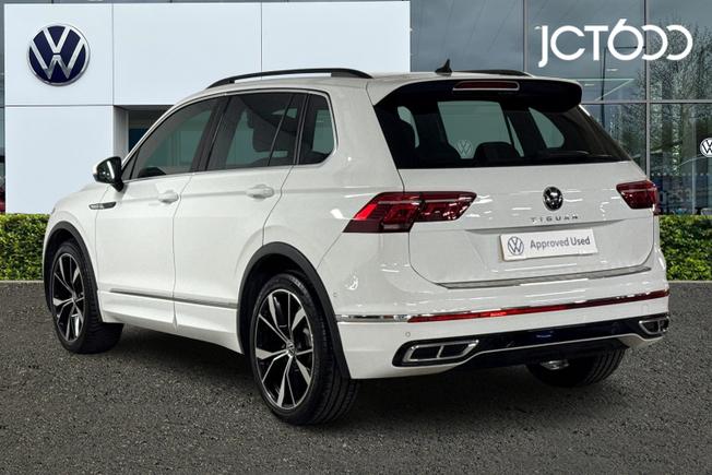 VOLKSWAGEN Tiguan Photo 3