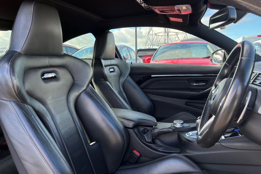 BMW M4 Photo autoimg-c644d59195ce5b129e0c22c3ef32776cf667bc00.jpg