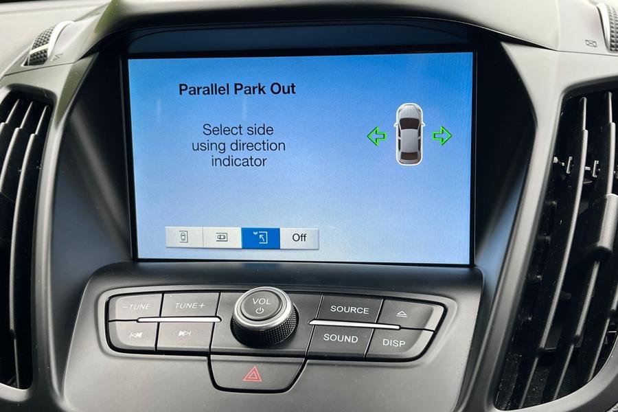 Ford Kuga Photo autoimg-c64ea5b053b390c6f3ed192dc863ab718de4a5de.jpg