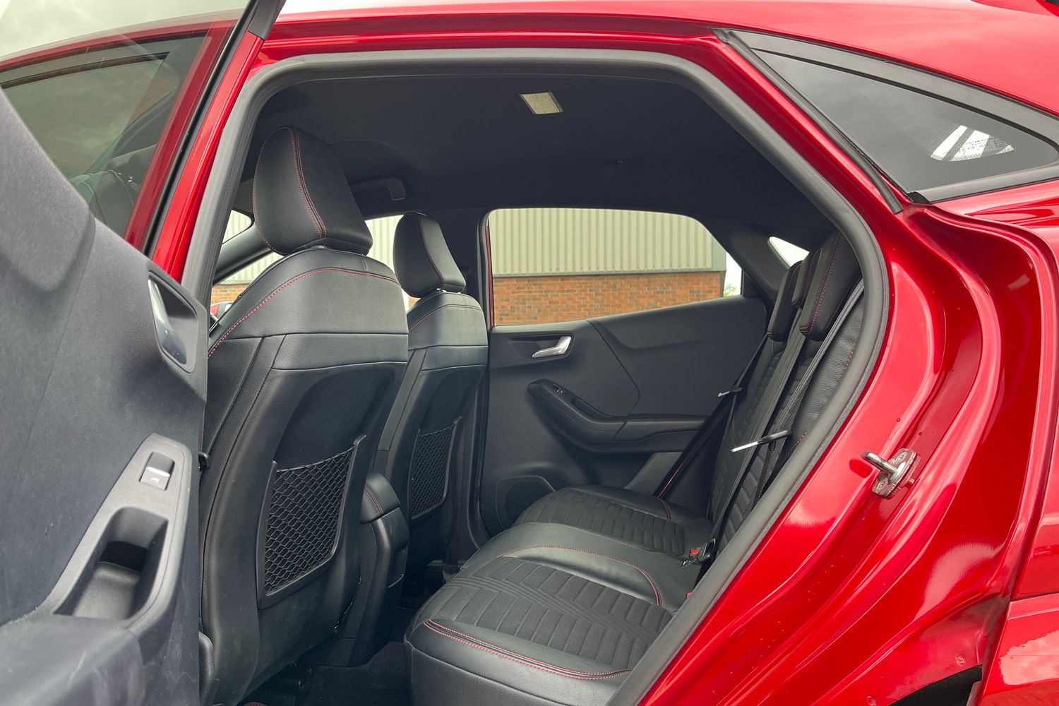 Ford Puma Photo 25