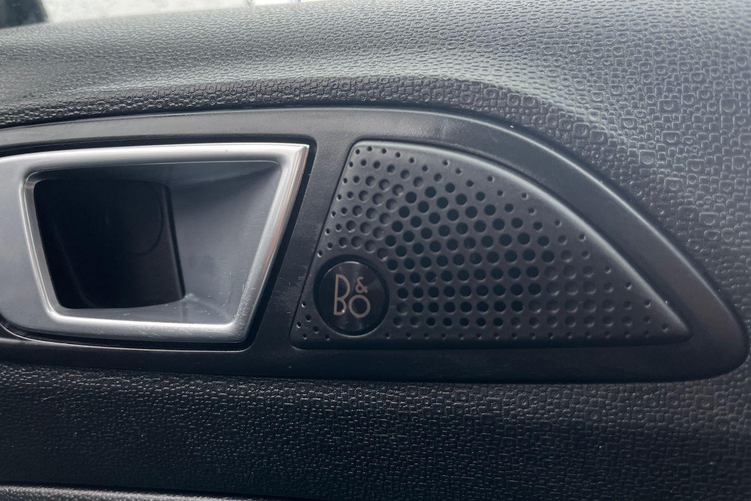 Ford ECOSPORT Photo 22