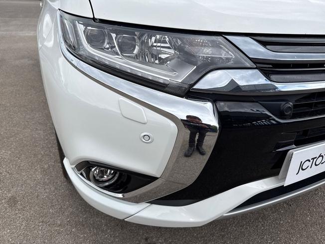 Mitsubishi Outlander Photo 19