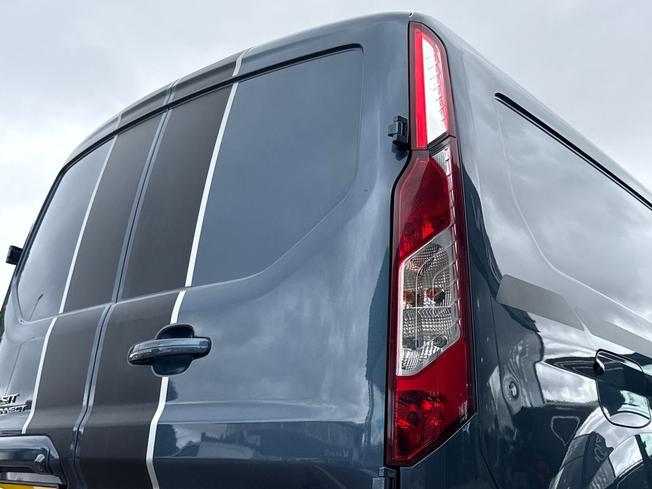 FORD Transit Connect Photo 18
