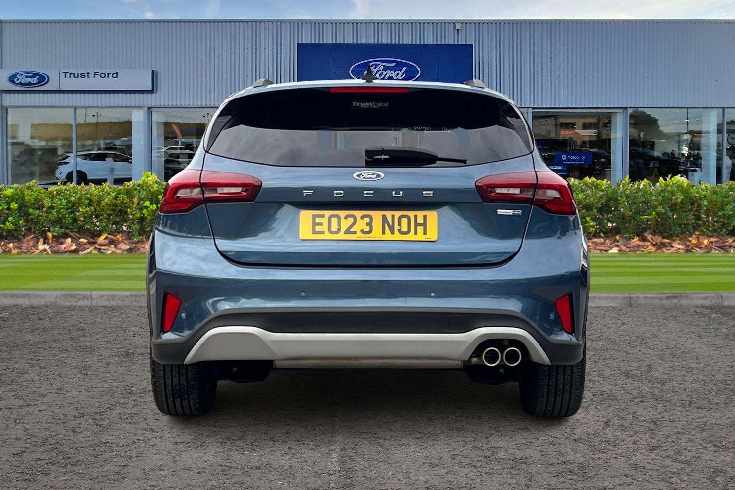 Ford Focus Photo 6