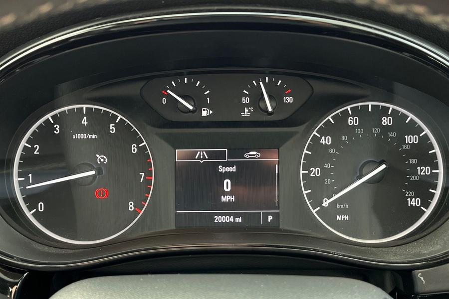 Vauxhall MOKKA X Photo autoimg-c6589ac8f1286739491a5a2462cdcbd7c16e29d3.jpg