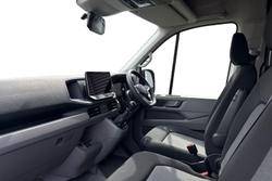 Volkswagen Crafter Photo 2
